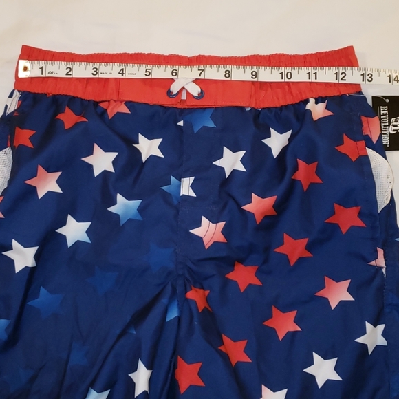 NWT Revolution Boys Patriotic Swim Trunks Sz 8/10 - Picture 5 of 6